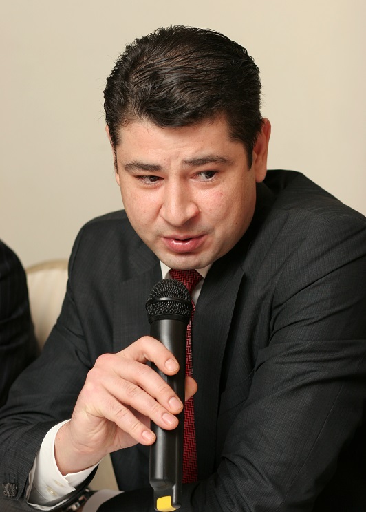 Бухер Дмитрий